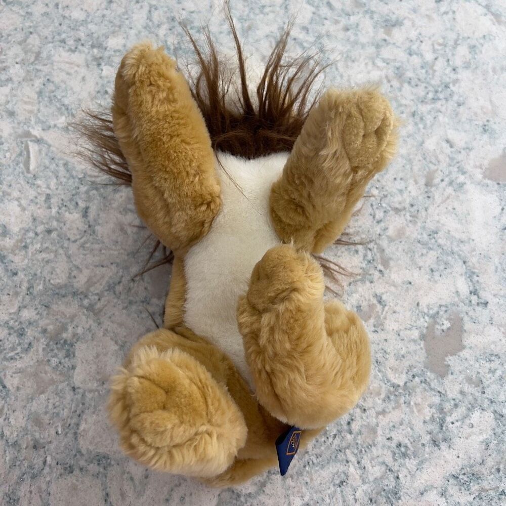 The Petting Zoo stuffed lion - Picture 5 of 9